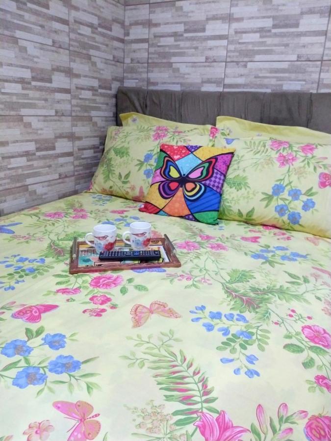 Apartamento Ubatuba - Praia grande - 250m da Praia Bagian luar foto
