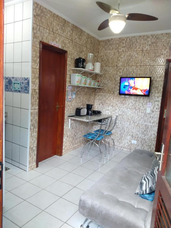 Apartamento Ubatuba - Praia grande - 250m da Praia Bagian luar foto