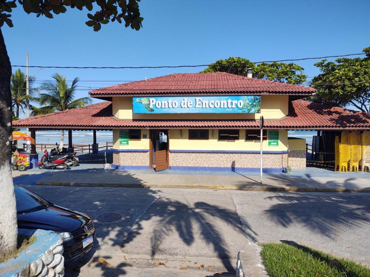 Apartamento Ubatuba - Praia grande - 250m da Praia Bagian luar foto